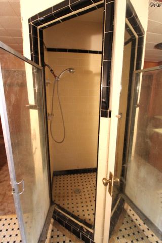 2030 NABERS STREET, Vernon, TX 76384