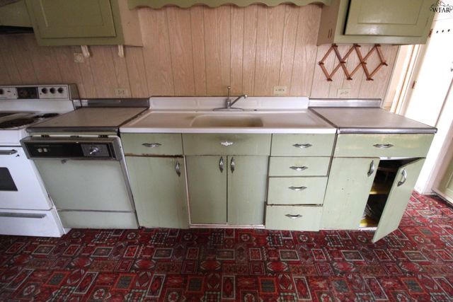 2030 NABERS STREET, Vernon, TX 76384