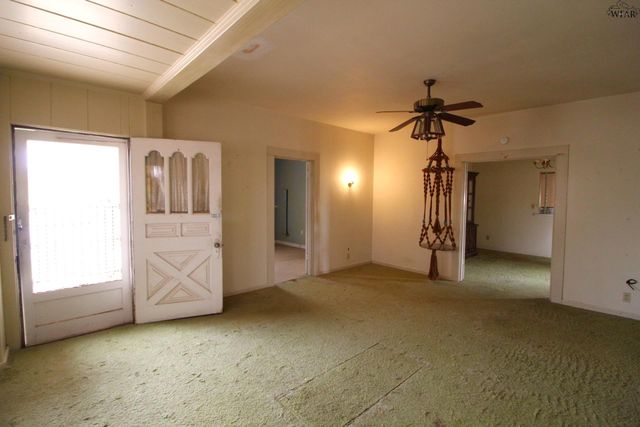 2030 NABERS STREET, Vernon, TX 76384