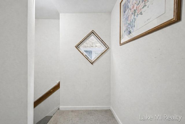 1053 3rd Street NW, Grand Rapids, MI 49504