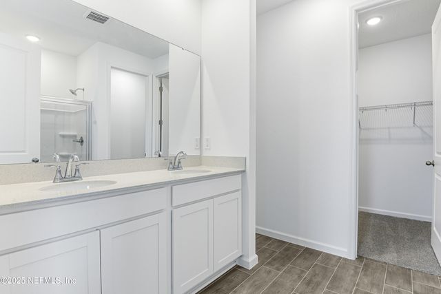 328 ALEXANDRITE Street, Deland, FL 32720