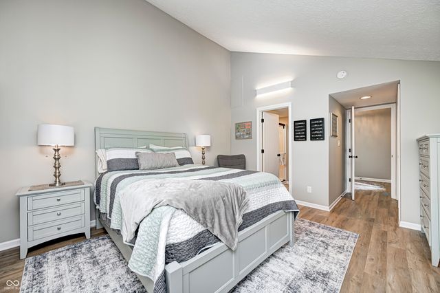 1513 Newport Lane, Zionsville, IN 46077