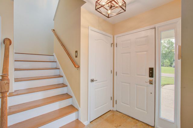 202 Seneca River Drive, Summerville, SC 29485