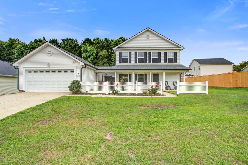 202 Seneca River Drive, Summerville, SC 29485