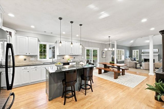 11 Evergreen Rd, Norfolk, MA 02056