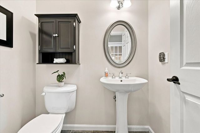 11 Evergreen Rd, Norfolk, MA 02056