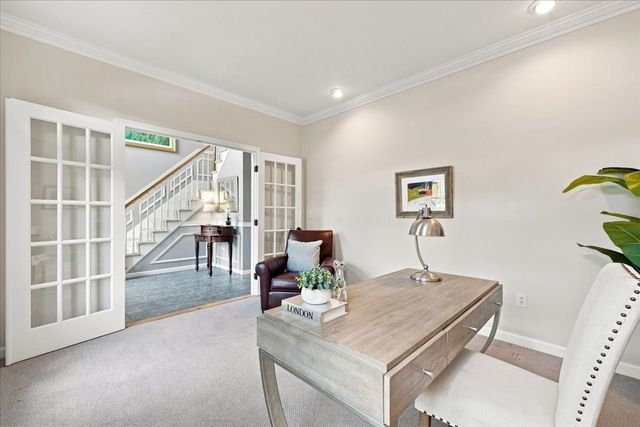 11 Evergreen Rd, Norfolk, MA 02056