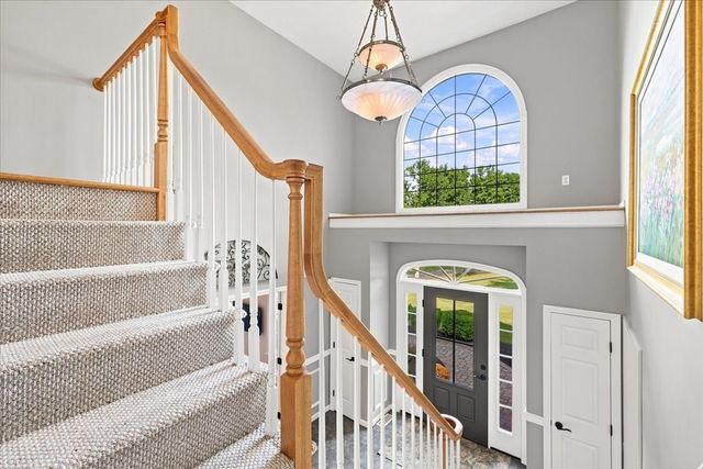 11 Evergreen Rd, Norfolk, MA 02056