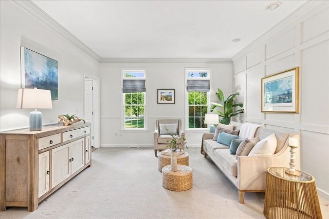 11 Evergreen Rd, Norfolk, MA 02056
