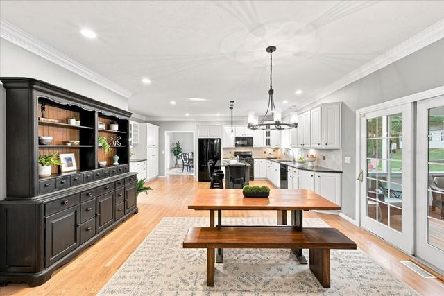 11 Evergreen Rd, Norfolk, MA 02056