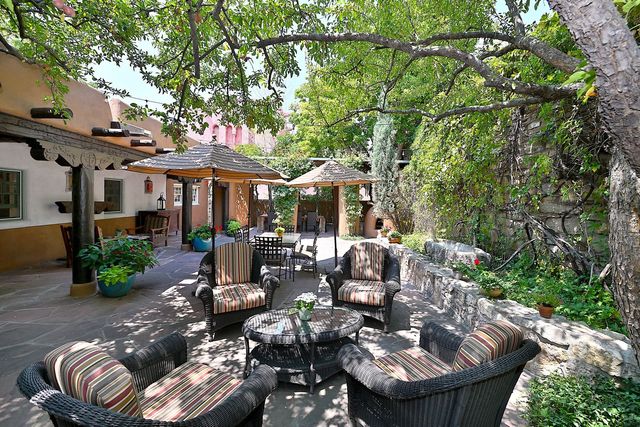 311 Bishops Lodge Road, Santa Fe, NM 87501