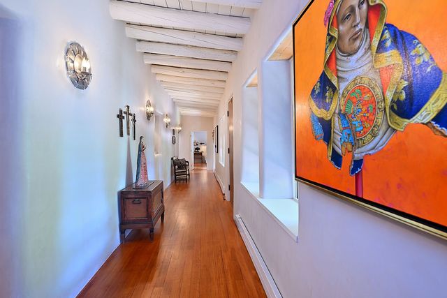 311 Bishops Lodge Road, Santa Fe, NM 87501