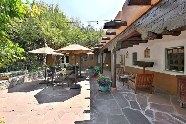 311 Bishops Lodge Road, Santa Fe, NM 87501