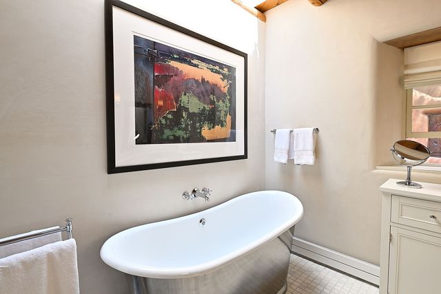 311 Bishops Lodge Road, Santa Fe, NM 87501