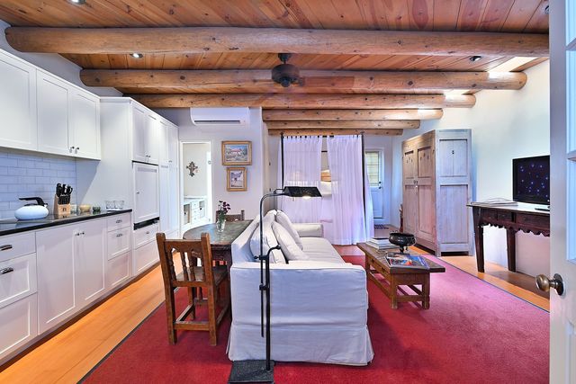 311 Bishops Lodge Road, Santa Fe, NM 87501