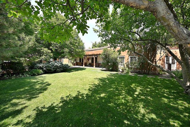 311 Bishops Lodge Road, Santa Fe, NM 87501