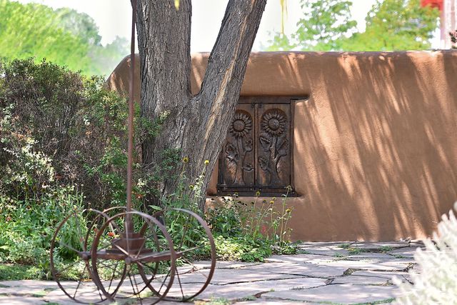 311 Bishops Lodge Road, Santa Fe, NM 87501