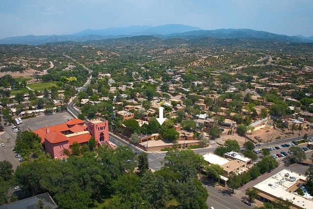 311 Bishops Lodge Road, Santa Fe, NM 87501