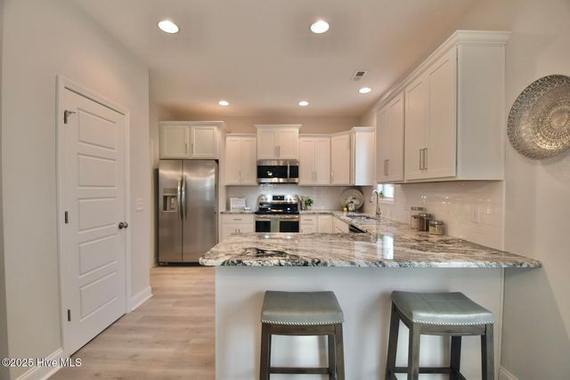 79 N Bandwheel Way, Hampstead, NC 28443