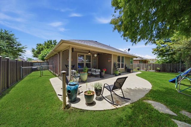 8911 Henrico Lane, Rosenberg, TX 77469