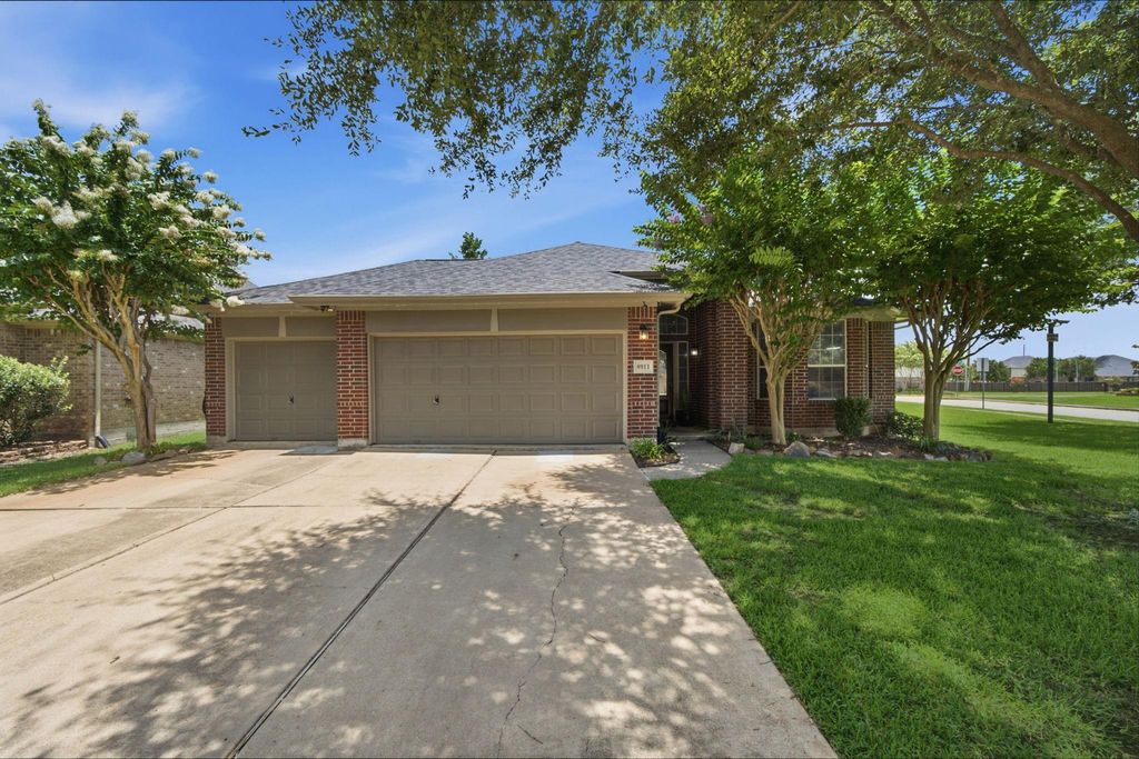 8911 Henrico Lane, Rosenberg, TX 77469