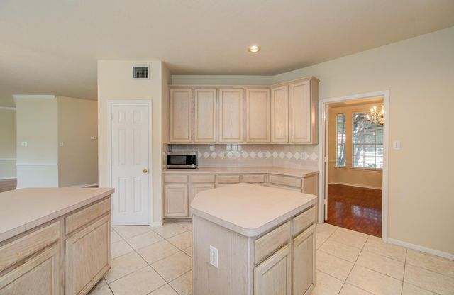 2907 Little Branch Ct, Houston, TX 77082