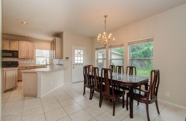 2907 Little Branch Ct, Houston, TX 77082