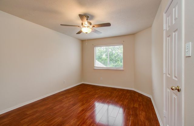 2907 Little Branch Ct, Houston, TX 77082