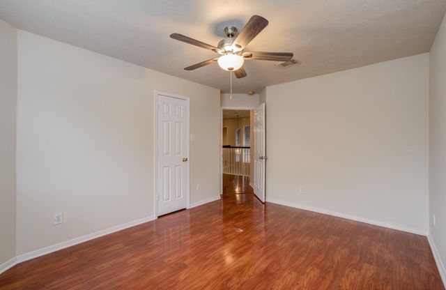 2907 Little Branch Ct, Houston, TX 77082