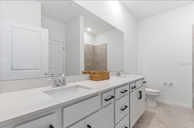 19140 SCALLOP LOOP 308, Lakewood Ranch, FL 34211