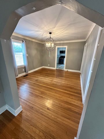 140 ALEXANDER ST, Memphis, TN 38111