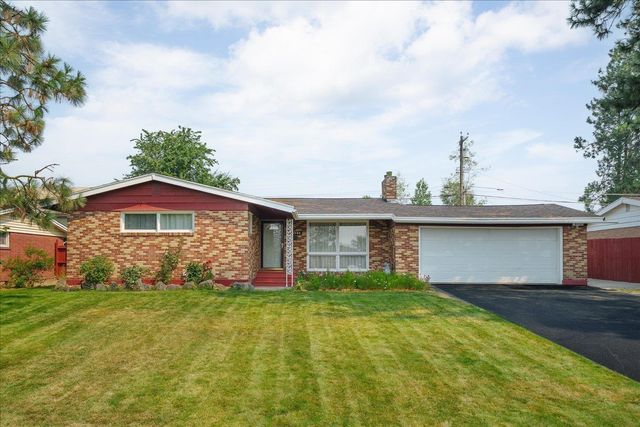 1808 W Kiernan Ave, Spokane, WA 99205