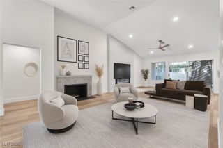 8537 Glenmount Drive, Las Vegas, NV 89134