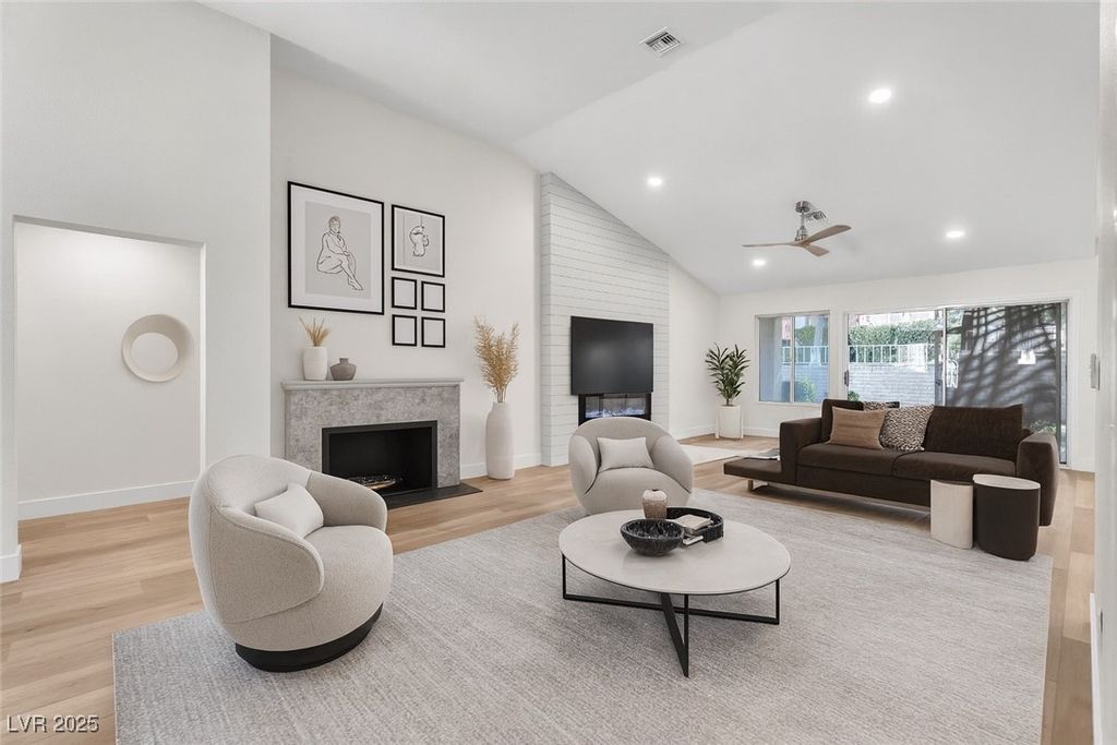 8537 Glenmount Drive, Las Vegas, NV 89134