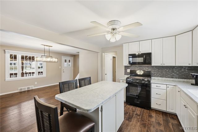 644 Seneca Creek Road, West Seneca, NY 14224