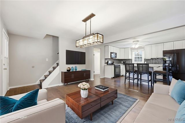 644 Seneca Creek Road, West Seneca, NY 14224