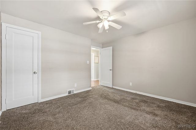 644 Seneca Creek Road, West Seneca, NY 14224