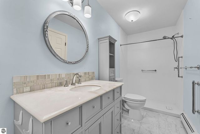 595 Georgetown Place # 12, Traverse City, MI 49684