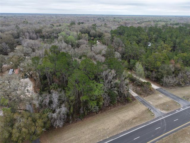 736 S SICKLE POINT, Inverness, FL 34450