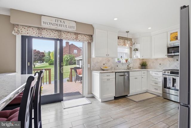 320 OLYMPIC AVE, Havertown, PA 19083