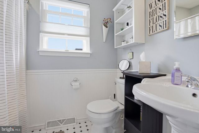 320 OLYMPIC AVE, Havertown, PA 19083