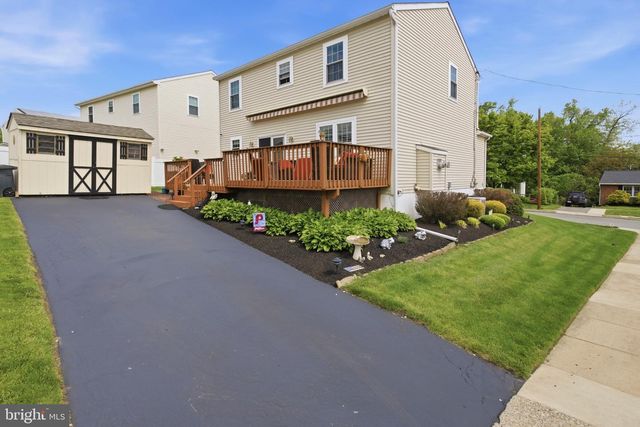 320 OLYMPIC AVE, Havertown, PA 19083