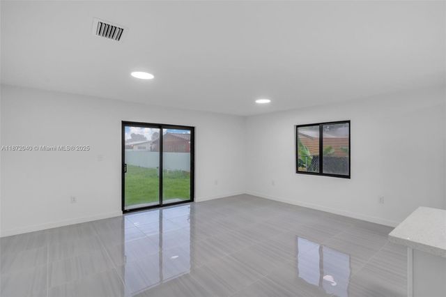 17377 NW 22nd Ave, Miami Gardens, FL 33056