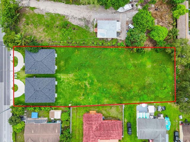 17377 NW 22nd Ave, Miami Gardens, FL 33056