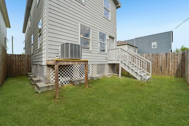 2206 Abernathy Street, Houston, TX 77026