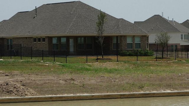 9215 Monarch Field Lane, Cypress, TX 77433