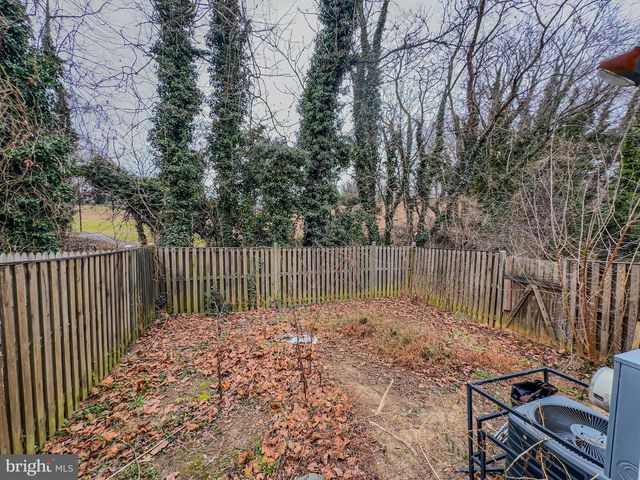 3415 WOOD CREEK DR, Suitland, MD 20746