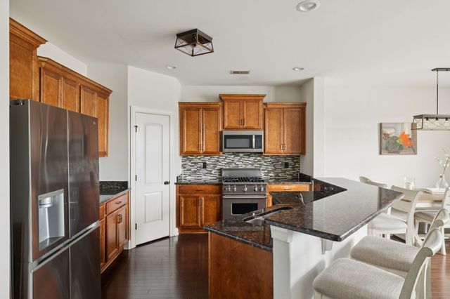 1102 Smokewood Way, Nashville, TN 37221