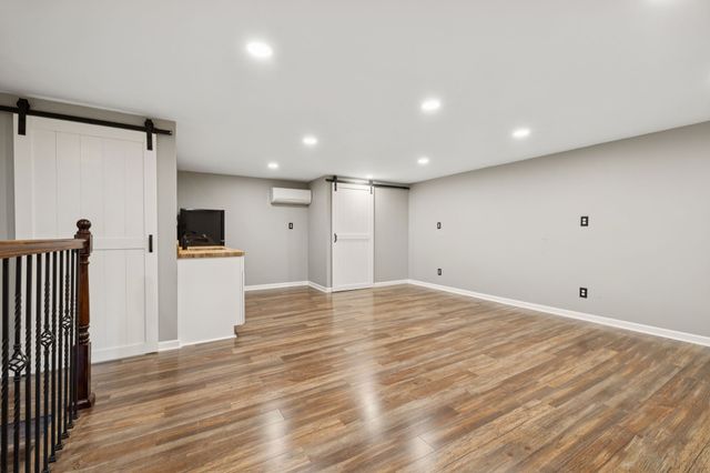 1102 Smokewood Way, Nashville, TN 37221