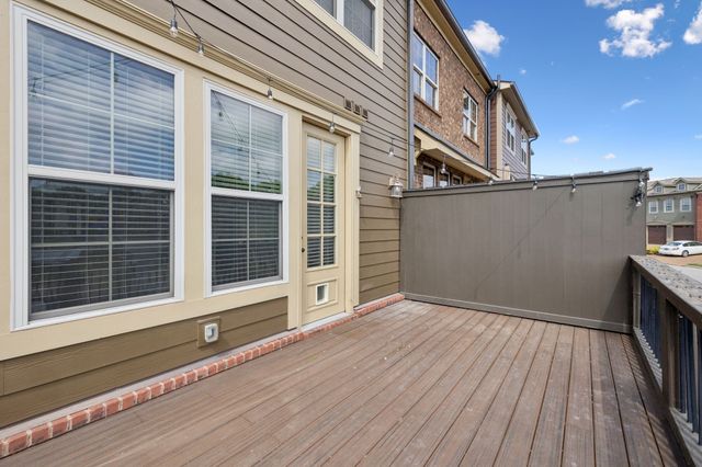 1102 Smokewood Way, Nashville, TN 37221